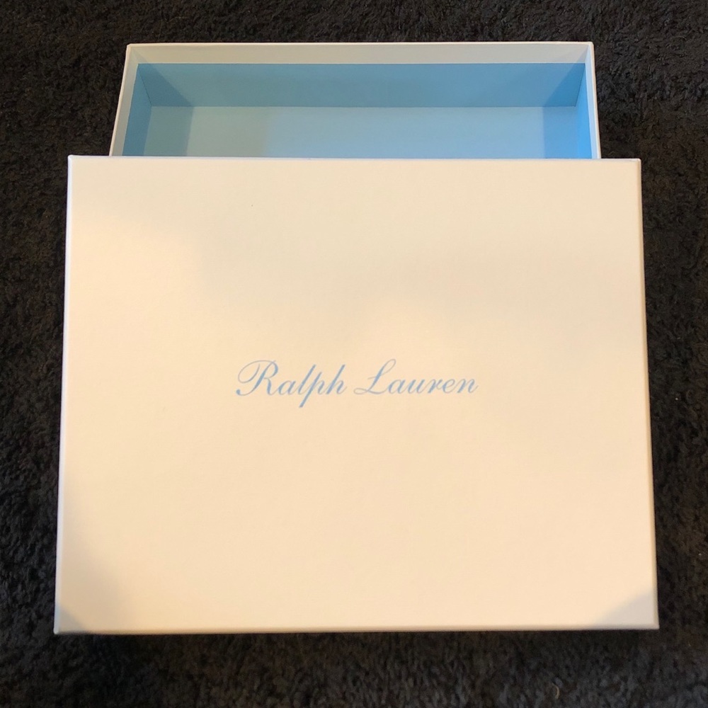 Ralph Lauren Gift Box - White & Blue